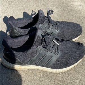 Adidas Ultraboost Boys 6/Womens 7.5